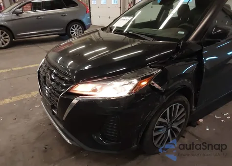 2021 Nissan Kicks Sv Xtronic Cvt из США, поврежденный, VIN 3N1CP5CV8ML489210